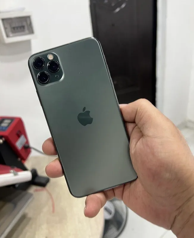 Iphone 11 max 64gb 74% 2 Iphone 11 max 64gb 74% 2