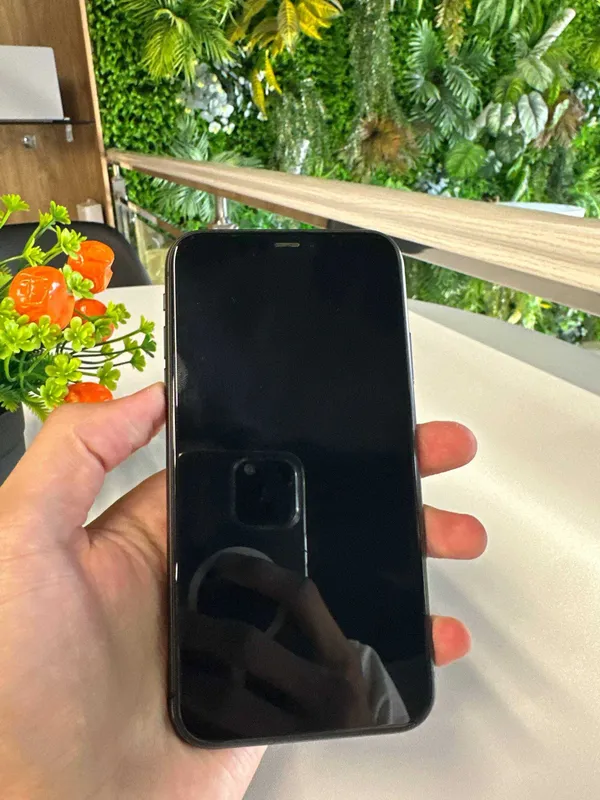 iPhone 11 64gb Black 2 iPhone 11 64gb Black 2