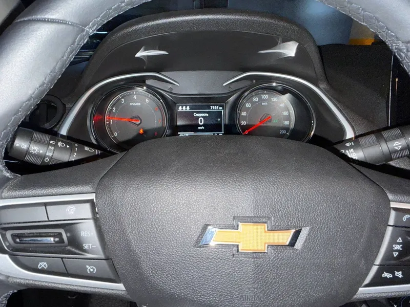 Chevrolet Onix LTZ AT 2