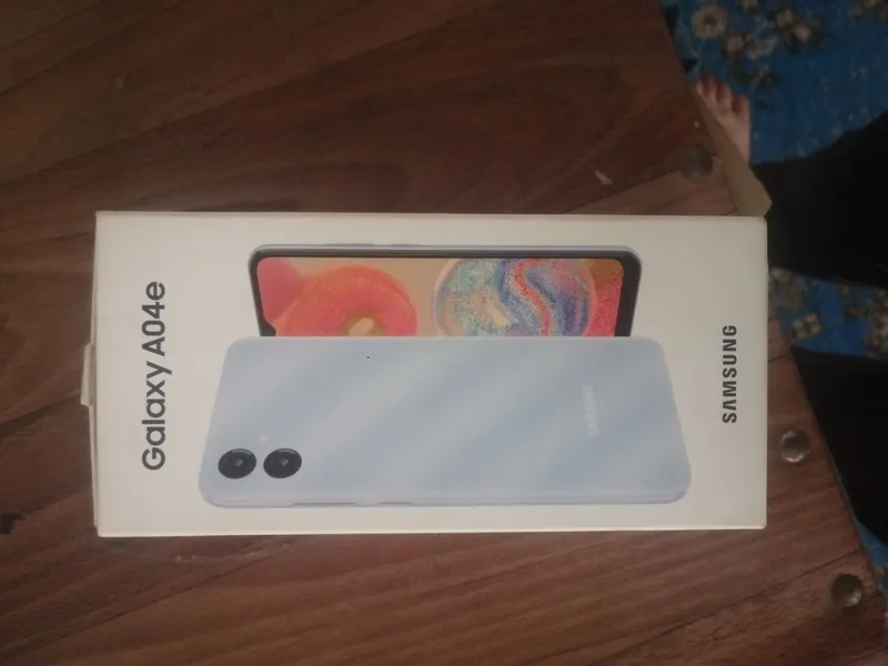 Samsung A04e holati zo'r 32gb Hotira — фото 4