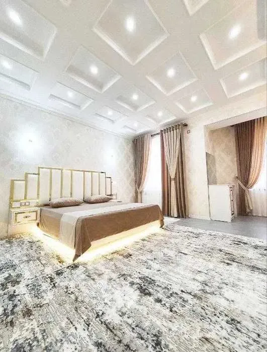 Срочна сдам 3х ком 7/12 рядом Россия Гостиницы 797* — фото 1