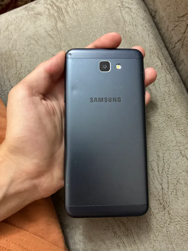 SAMSUNG J5 — фото 2
