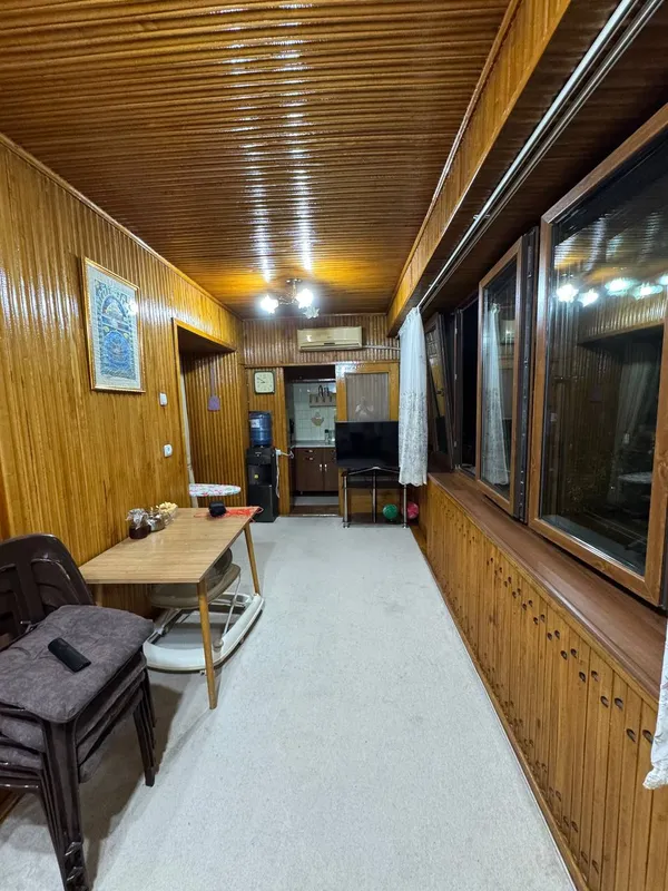 Продаётся 4-комнатная квартира, 96 м², Шайхантахурский район 8