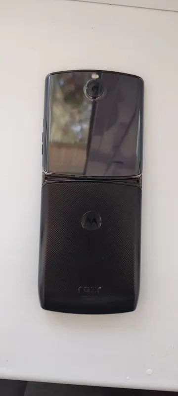 Motorola razr e-Sim 2 Motorola razr e-Sim 2