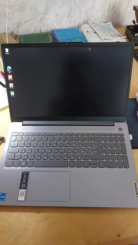 Lenovo Ideapad Slim 3 i5-13420H 1