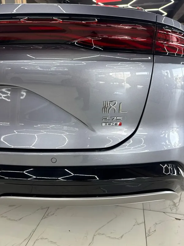 Byd han L dual motor 601 km full 4 Byd han L dual motor 601 km full 4