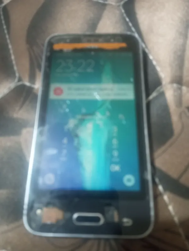 Samsung galaksi J1 2