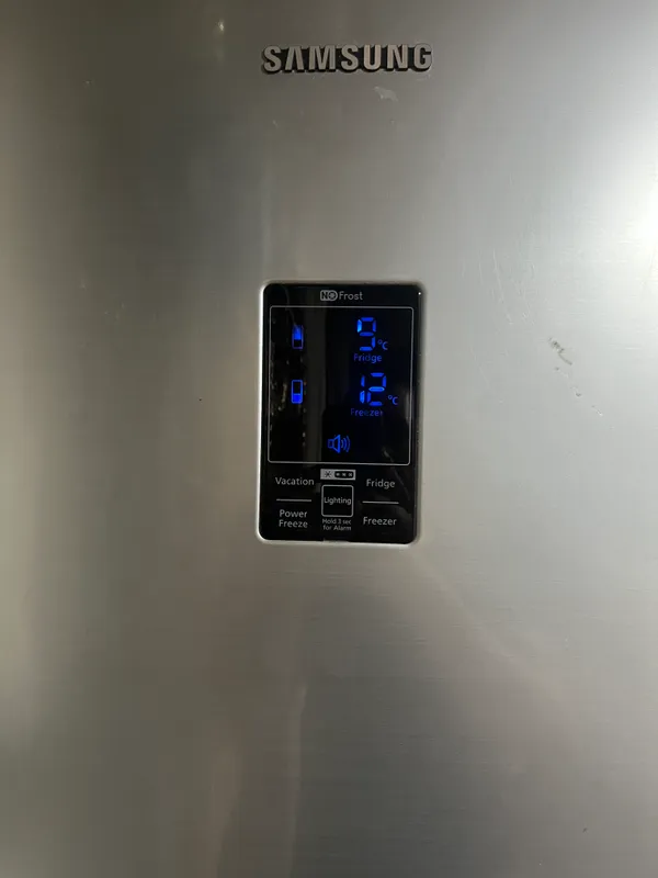 Корейский холодильник Samsung 3