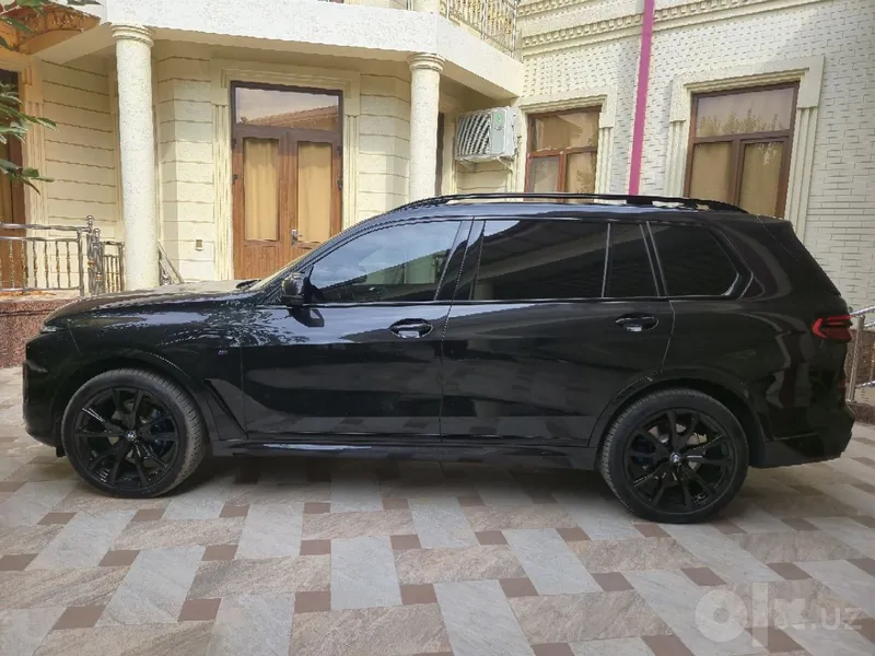 BMW X7 в отличном состоянии 2 BMW X7 в отличном состоянии 2