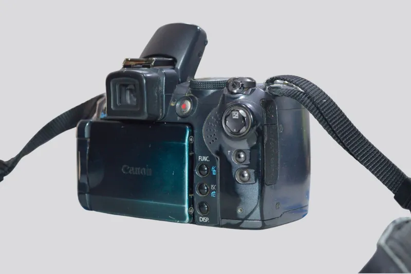CANON Power shot S5 is — фото 2