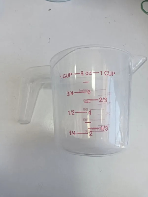 Мерный стакан. o'lchagichli stakan plastic
