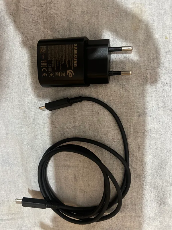 Samsung original.EP-TA 800 25W.  +шнур TYPE-C 2