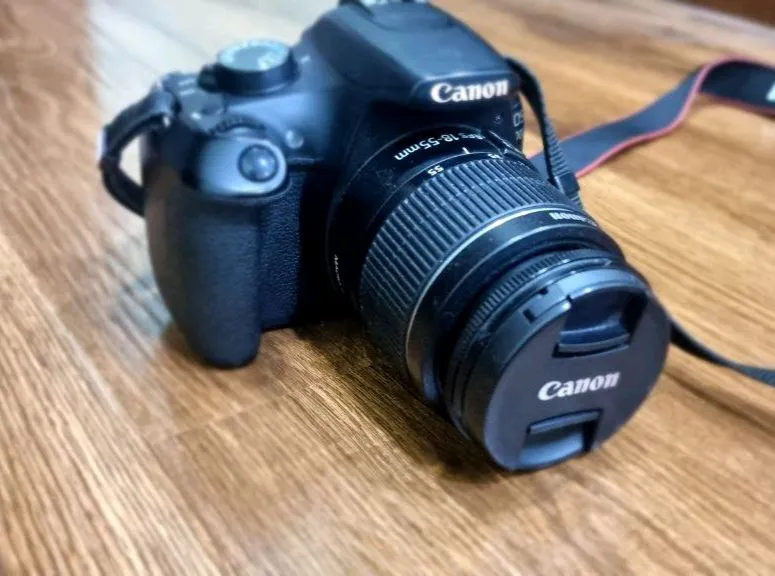 Canon 1200D фотоаппарат