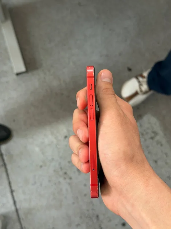 iPhone 12 mini 4 iPhone 12 mini 4