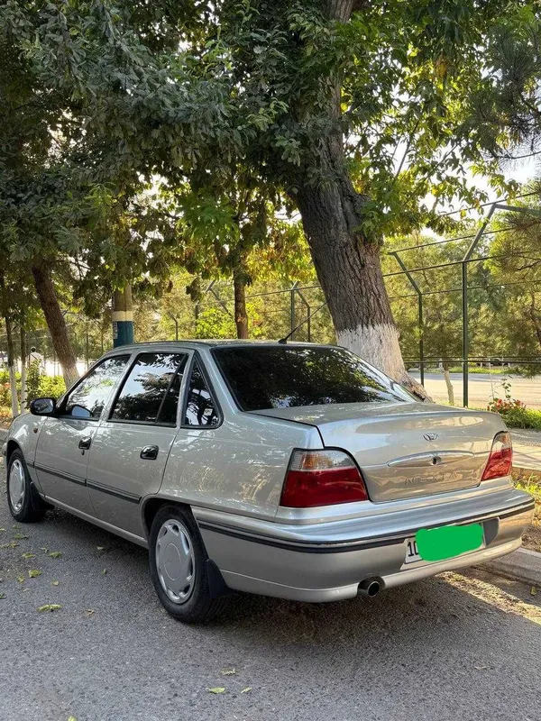 Nexia 1 DOHC 1.5 сотилади — 140 000 км, Идеал ҳолатда! — фото 1