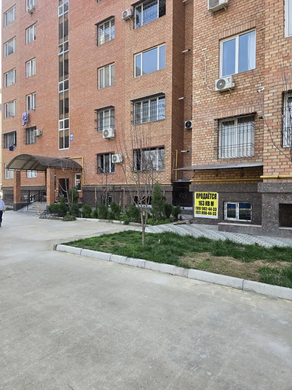 Цокольный этаж продаётся или обмен. В Сергели-5, 500 м вглубь 1