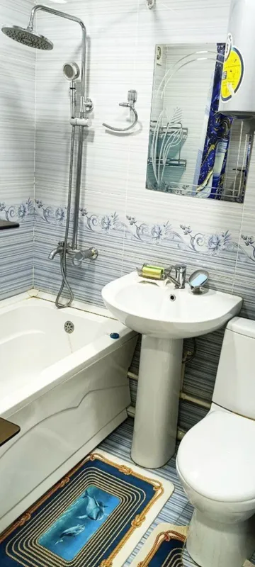 Чирчик Сдаётся 2х ком кв 4й эт 350$ 50% мкл 4