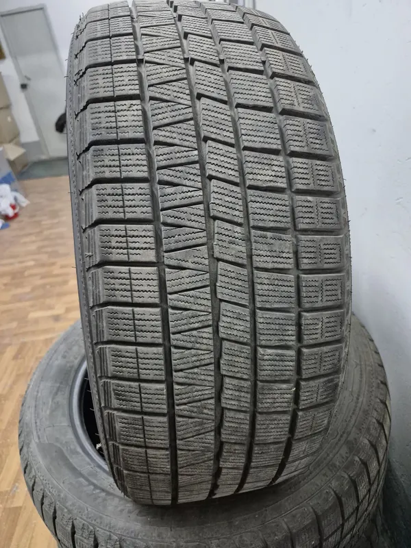 Срочно продам шины — фото 1