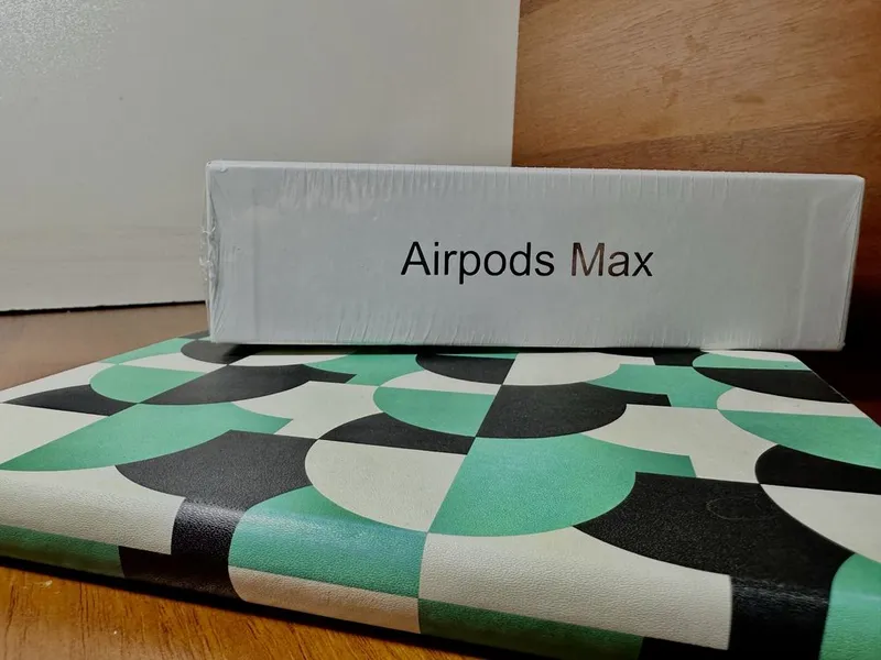 Airpods Max with SmartCase 2025 — фото 1
