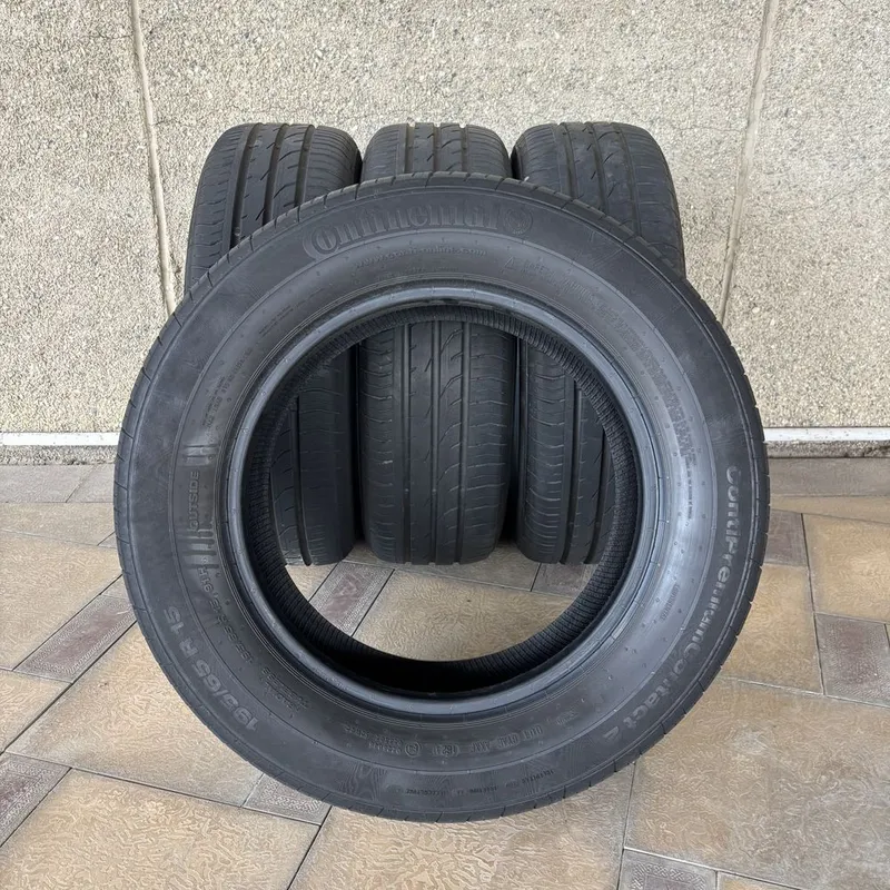Продаётся шины от Кобальта 195/65R15