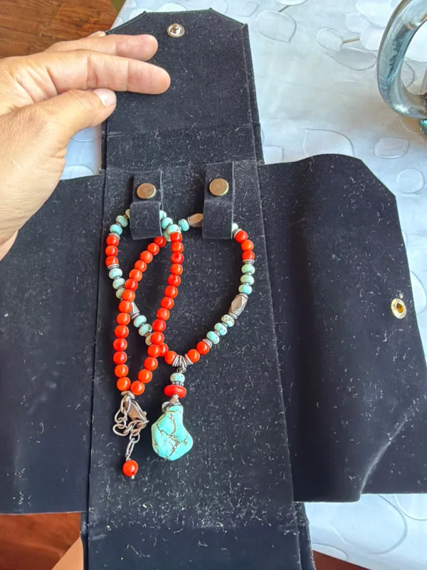 Серебреное колье с натуральными камнями 1