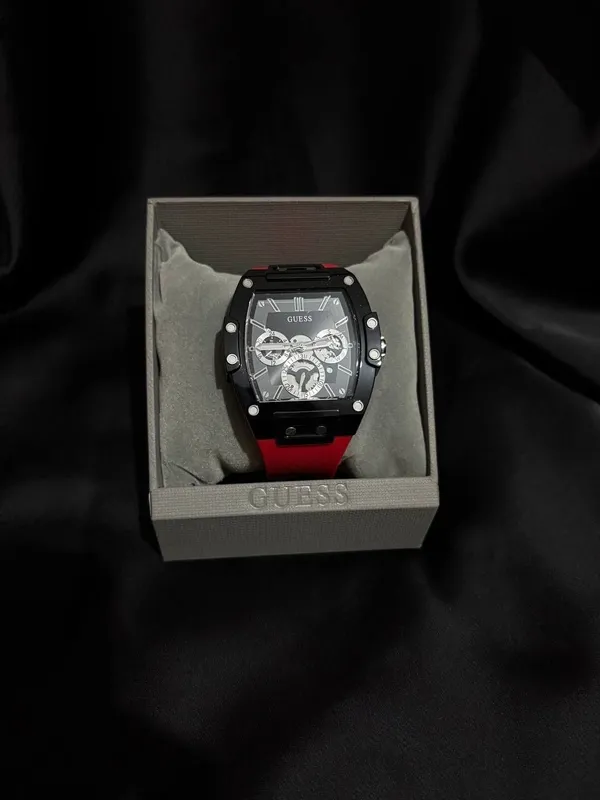 Watch Men GUESS.