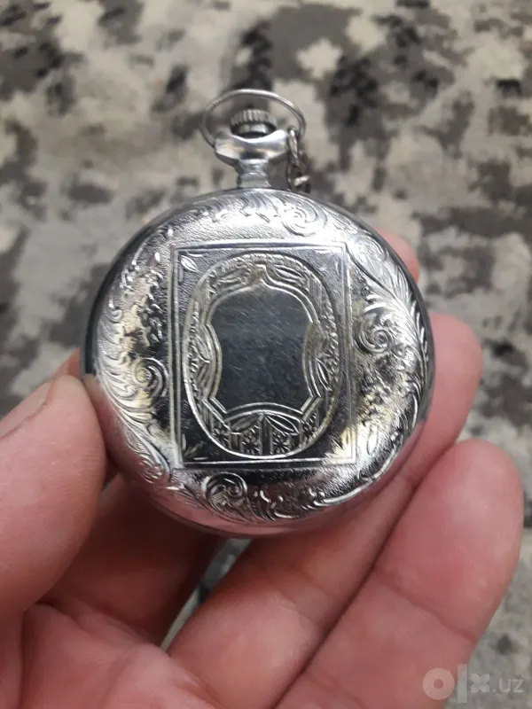 Продаются часы, механизм 4 Продаются часы, механизм 4