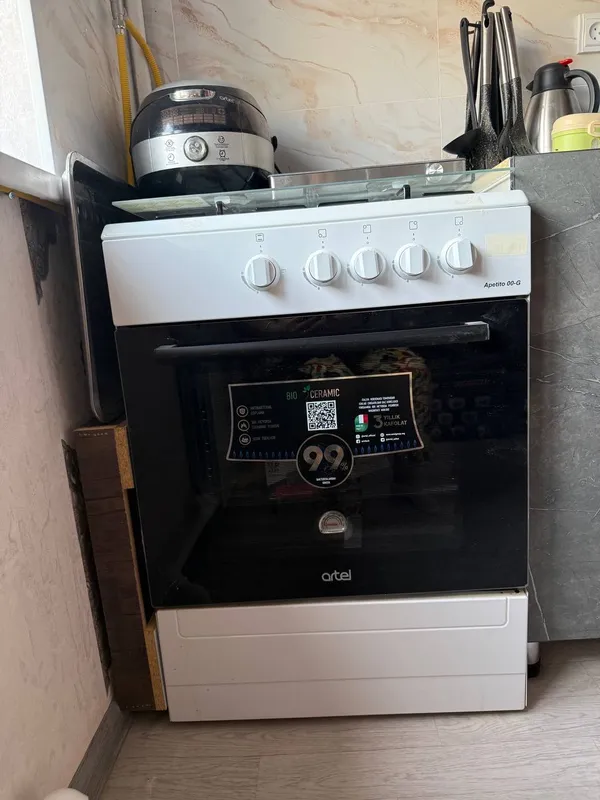Yangi Gaz plita sotiladi 1 Yangi Gaz plita sotiladi 1