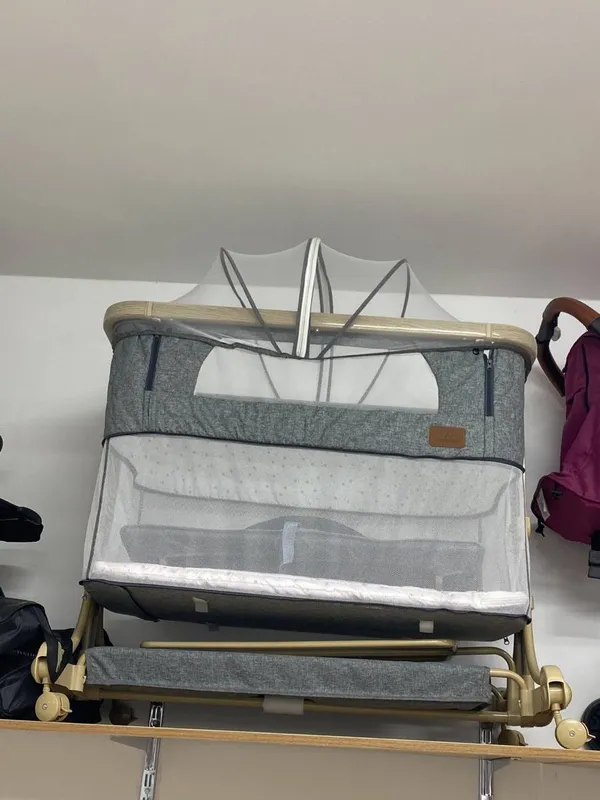 Bu rasmda chaqaloq uchun beshik-karovat Ining Baby brend — фото 1