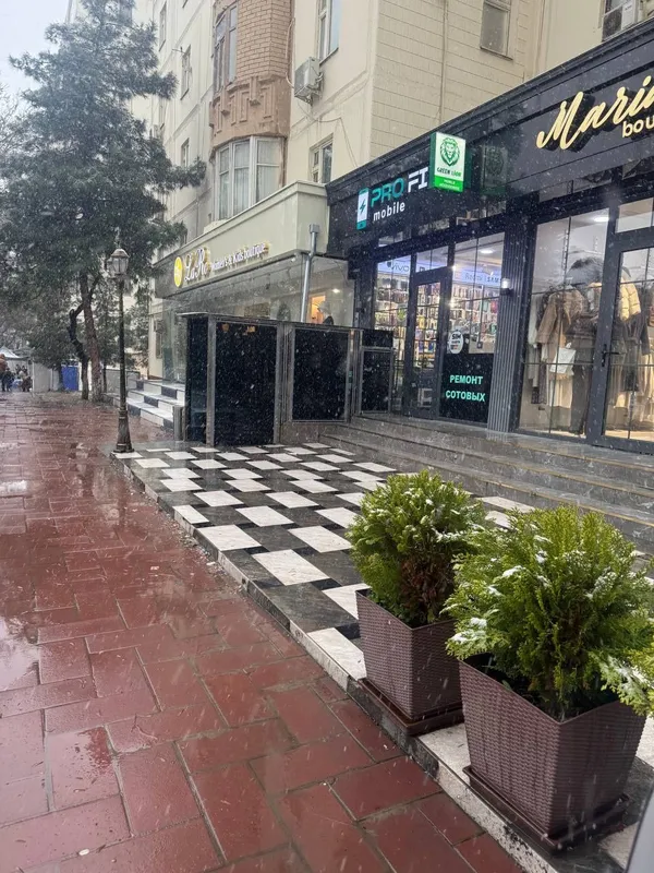 Аренда Нежилое Дружба Камалон Ош подвал 4/0/9 Зур 1000уе — фото 1