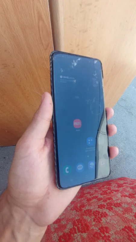 Samsung S20 ultra 512 6