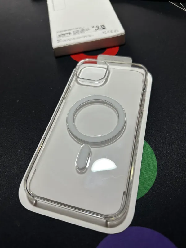 Apple Clear Case MagSafe для iPhone 15 Plus 1 Apple Clear Case MagSafe для iPhone 15 Plus 1