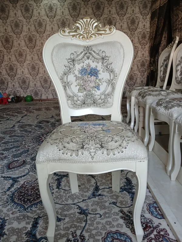 Стулья, 12 штук 2 Стулья, 12 штук 2