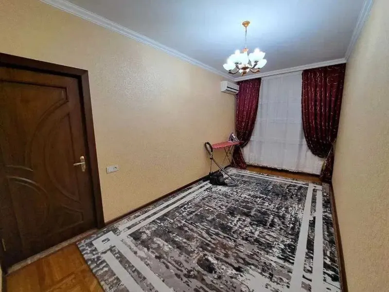 В Алмазаре сдаётся 3-комнатная квартира 2 В Алмазаре сдаётся 3-комнатная квартира 2