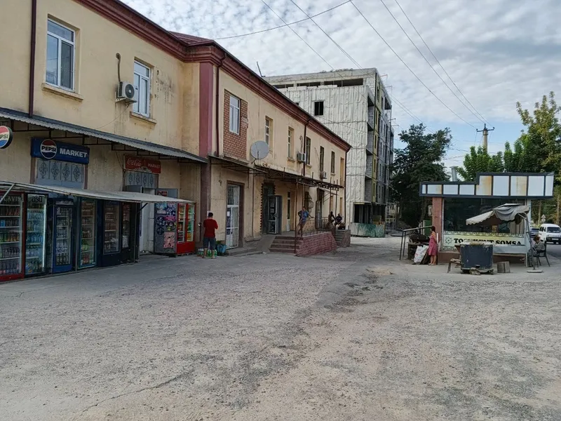 Помещение под магазин 2 Помещение под магазин 2
