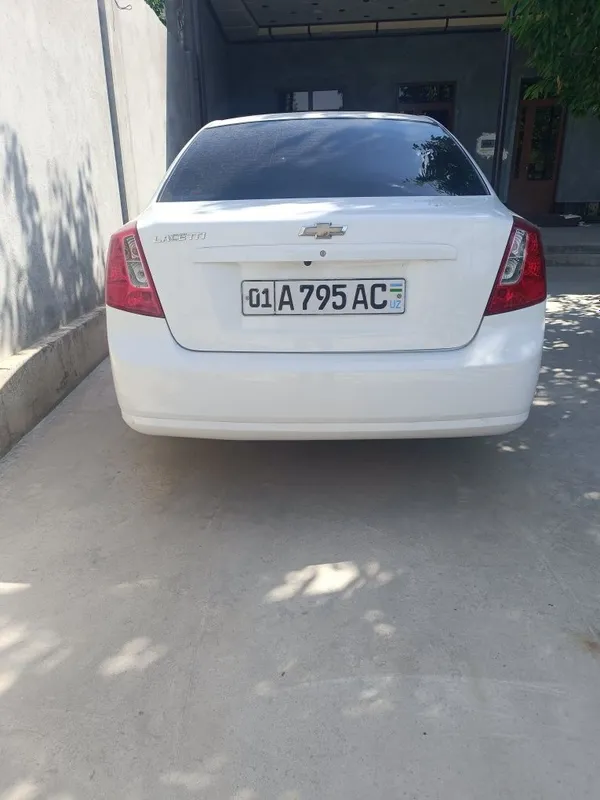 Chevrolet Gentra 3 Chevrolet Gentra 3