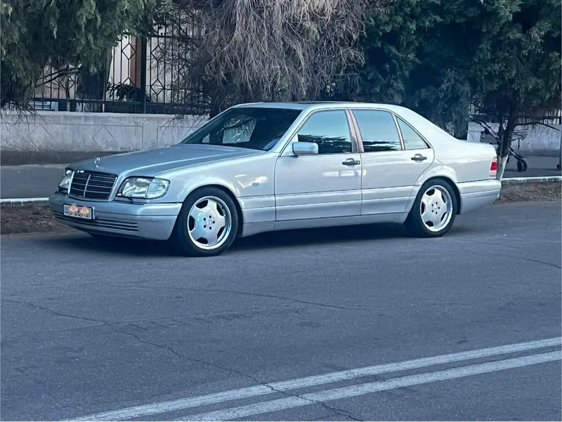 Mercedes W140 S500 sotiladi!