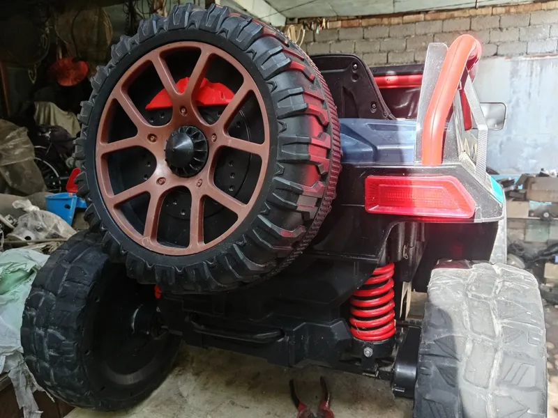 Bolalar mashinasini sotaman 3 Bolalar mashinasini sotaman 3
