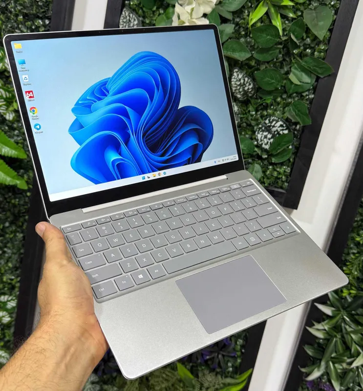 Microsoft Surface Go 12.5” FullHD Сенсор Core i5-1035G1 16GB / 256SSD