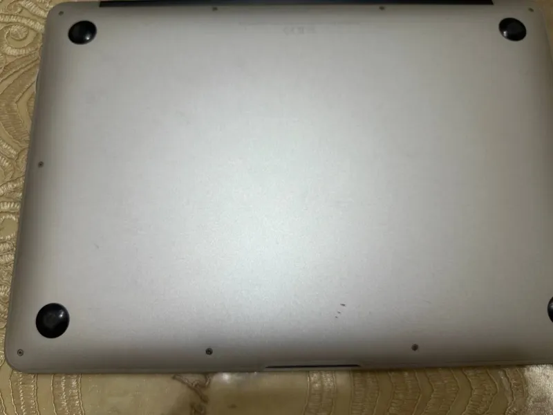 Macbook air sotiladi — фото 1