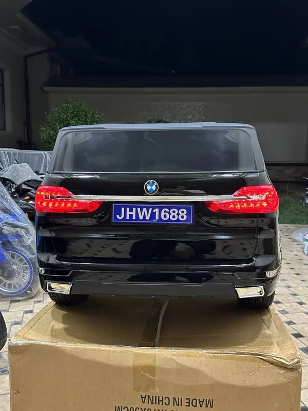 BMW x7 chorniy 6