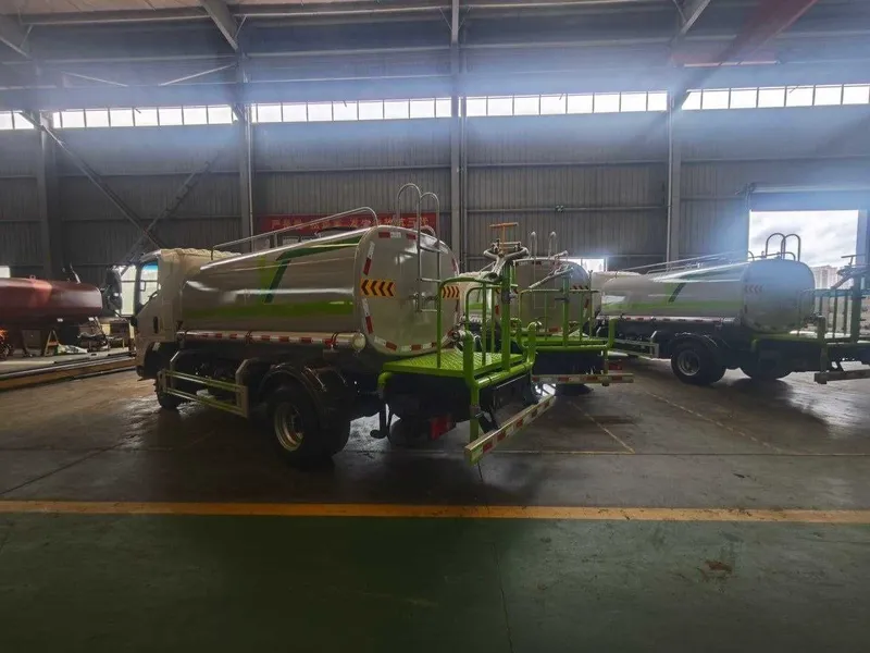 HOWO 4x2 6 куба Водовоз. Новый 2 HOWO 4x2 6 куба Водовоз. Новый 2