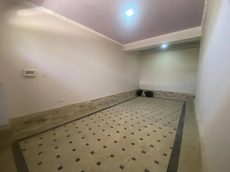 Kogon shahrida joylashgan 2 qavatli uy sotiladi — фото 5