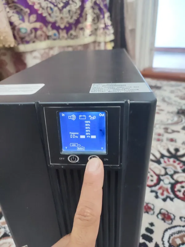 UPS Высокочастотный сетевой ИБП 1-3 кВА — фото 3