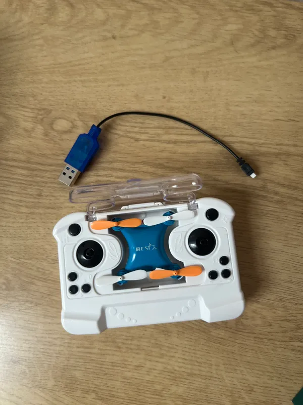 Mini dron 4