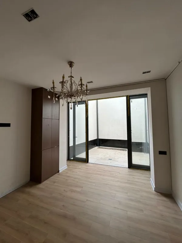 Tsiolkovskiyda taunhaus sotiladi 3 Tsiolkovskiyda taunhaus sotiladi 3