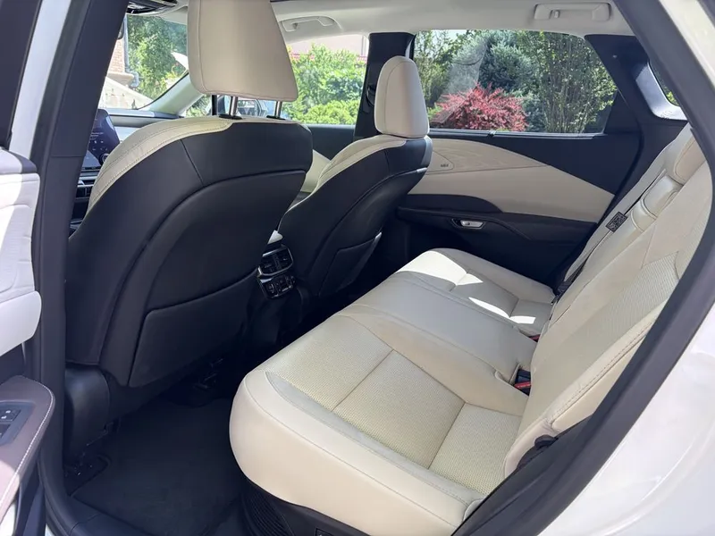 Lexus RX350 hybrid — фото 6