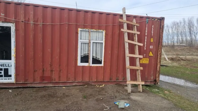 Продаётся контейнер-домик 4 Продаётся контейнер-домик 4