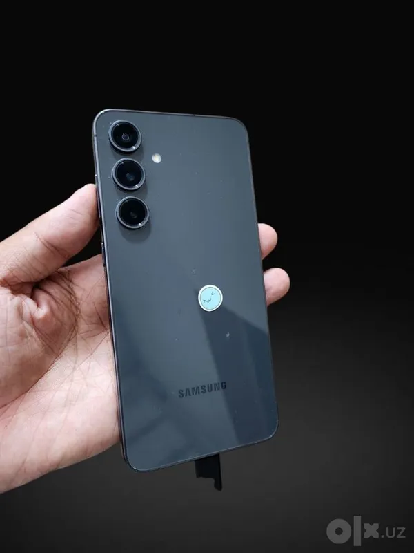 Samsung S24 Fe 5G 1 Samsung S24 Fe 5G 1