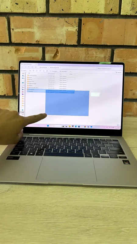 Samsung Galaxy Book 4 5